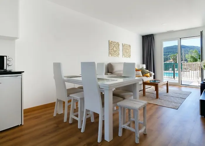 Duerming O Casal Da Martina * Пойо